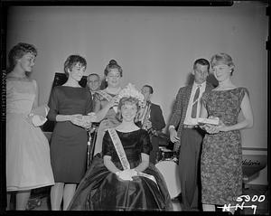 Crowning the 1960 Homecoming Queen