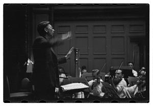N.B.C. broadcast Frank Black conducting & ChuChu soloist, magic key