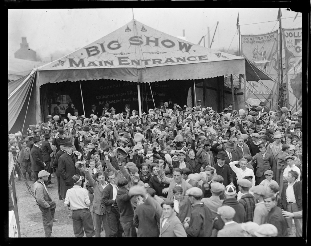 Kids flock to Wild West show