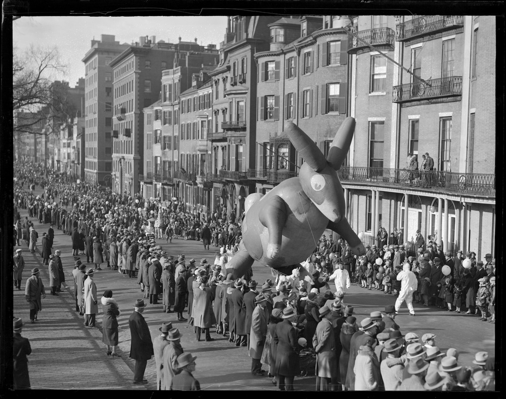 Jordan Marsh's Santa Son Parade Digital Commonwealth