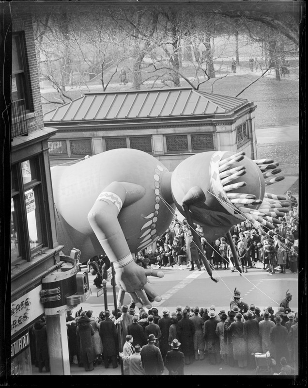 Balloons - Santa Son Parade