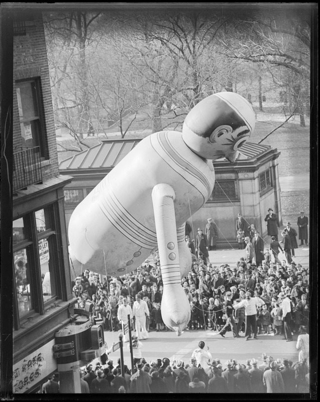 Balloons - Santa Son Parade