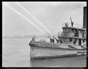 Fireboat Engine no. 44 firing her water guns