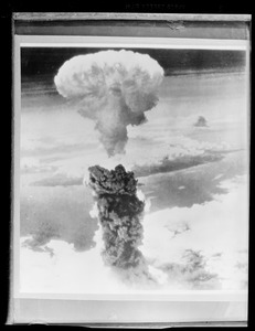 1st atomic bomb test