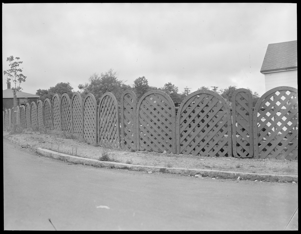 Unusual fences, Malden-Saugus line