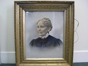 Photographic portrait of a woman