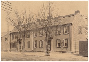 Dr. Geo Griggs house (Griggs-Downer house), Washington St.