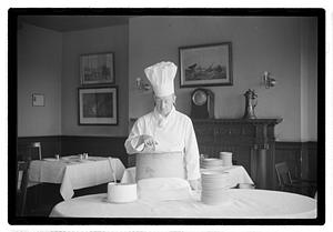Max Hofer, pres. Of Epicurean Club and chef of the Union Club