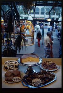Desserts in Quincy Market food court, Boston