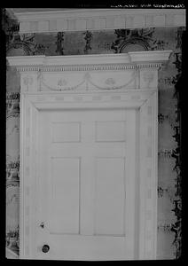 Crowninshield House, Salem: interior, doorway
