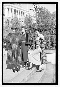 Models posing, Boston State House