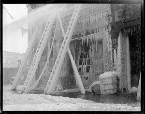 Fisk Tire Co. warehouse fire, 42-44 Miller St., Charlestown