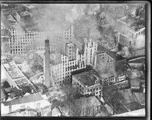 Big Fall river fire, $35,000,000 loss from the air