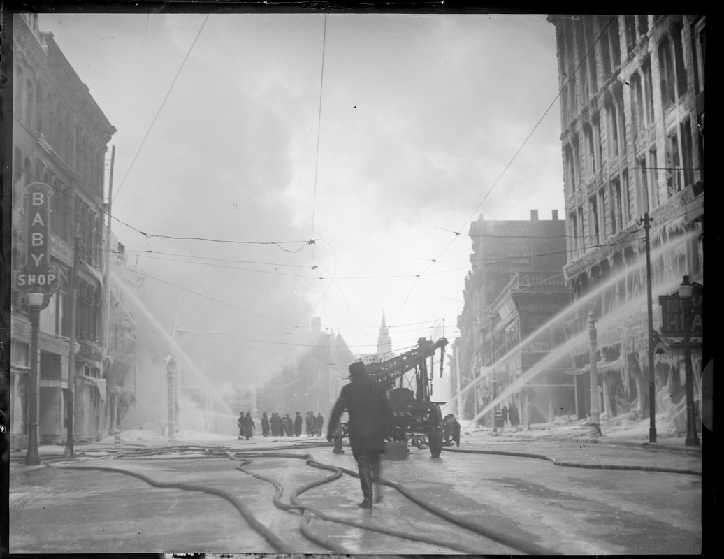 $2,000,000 Worcester fire: 7 story Knowles building on fire in zero weather