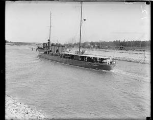 USS McDonough - torpedo boat destroyer - second boat to enter Cape Cod canal