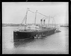 SS Celtic, Boston. Arriving at South Boston, Mass. View: NW