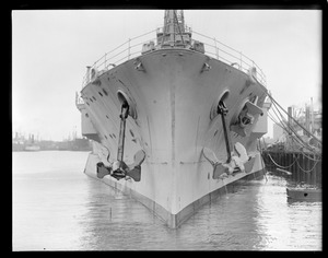 Bow view of USS Florida, sister ship of Utah, at Navy Yard