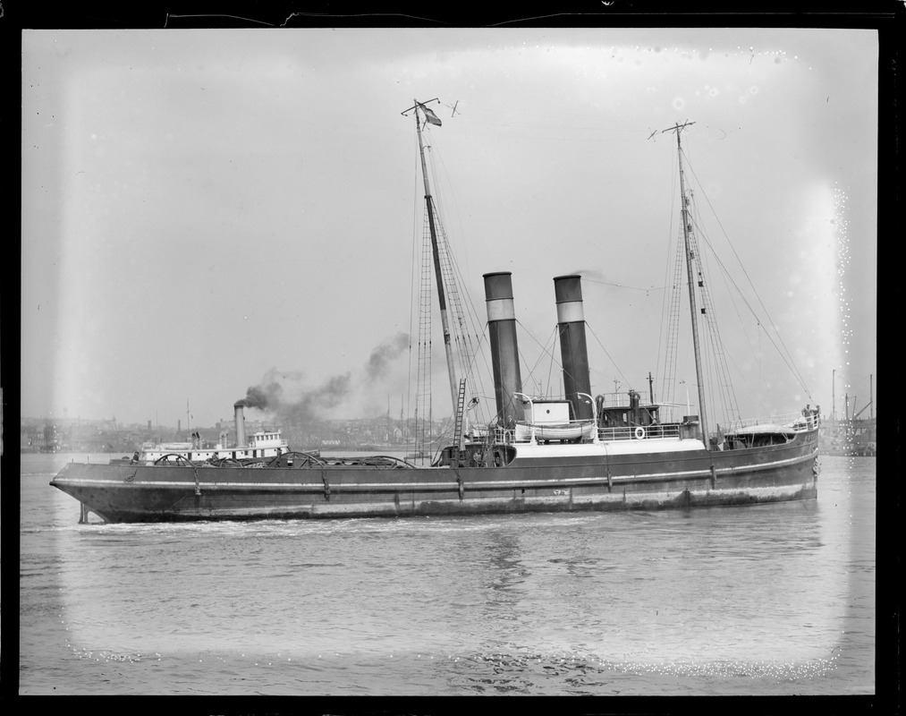 Dutch tug Roodezee sets distance record of 1300 miles towing steamer Binnendyk from Azores to Boston