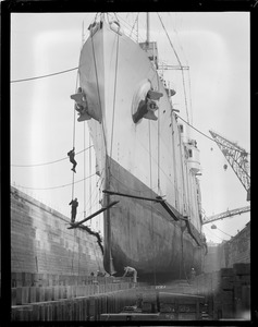 USS Cincinnati - South Boston drydock