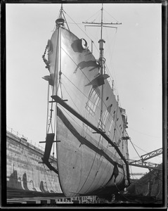USS Childs in dry dock at Navy Yard
