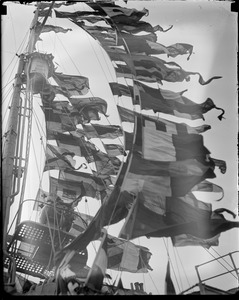 USS Bainbridge in Navy Yard