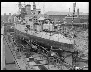 USS Trenton - Navy Yard drydock