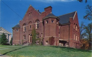 Clement C. Maxwell Library, Bridgewater State College