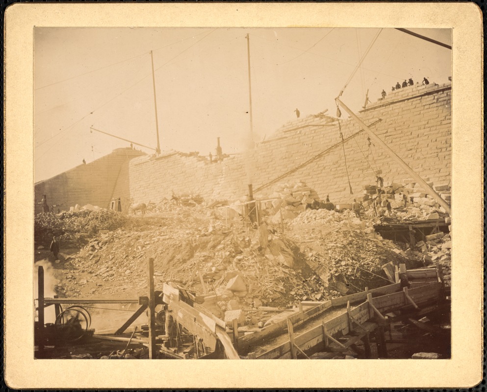 Sudbury Department, Sudbury Dam, under construction, Southborough, Mass., 1897
