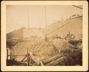 Sudbury Department, Sudbury Dam, under construction, Southborough, Mass., 1897