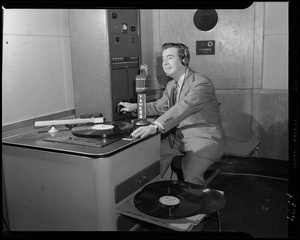 WNAC, Yankee Network, Ray Dorey spinning records