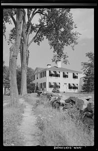 House, Brookfield