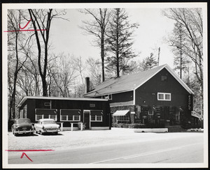 Raoul's Restaurant on Laurel Lake