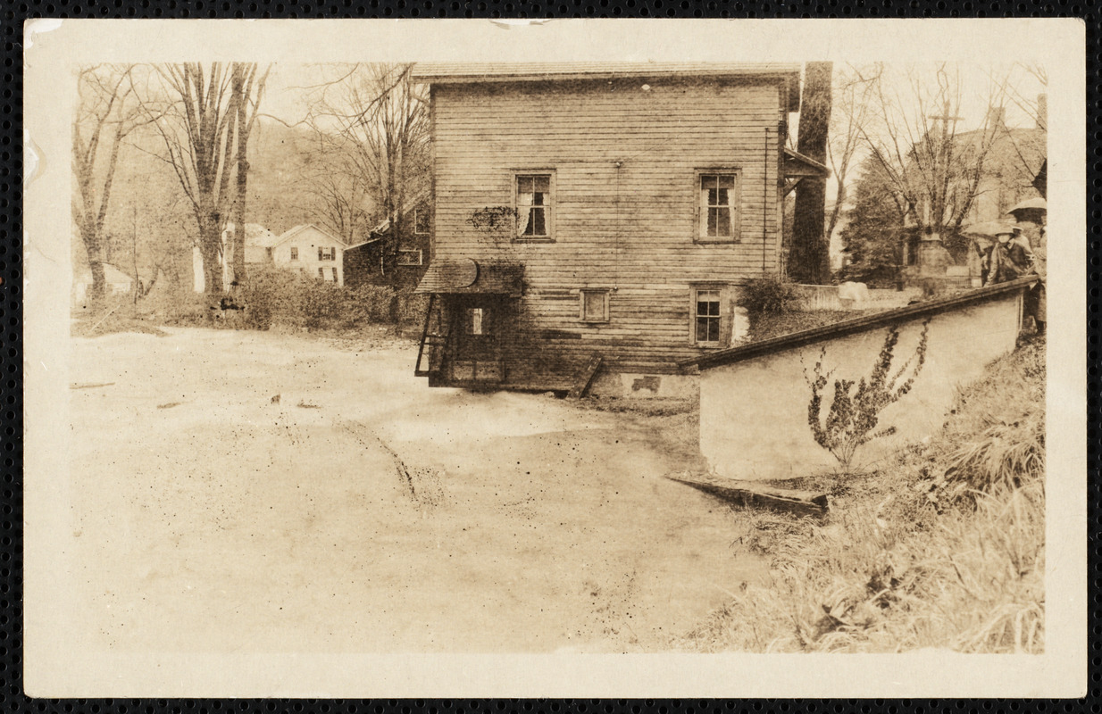 Bradley House (Dresser Hull Co.) Digital Commonwealth