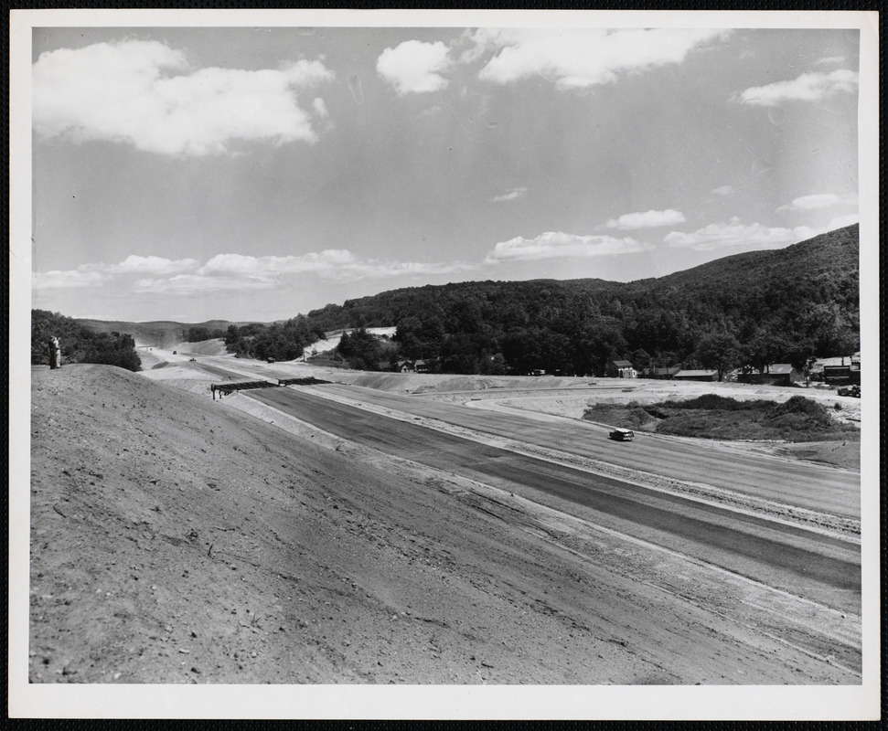 Building Lee turnpike exit