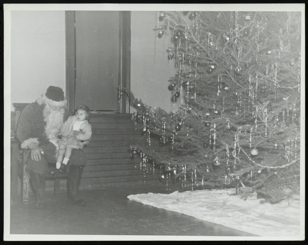 Santa + child on lap