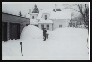 Harold Allen Sr., Maple Street Hamilton, late 40's