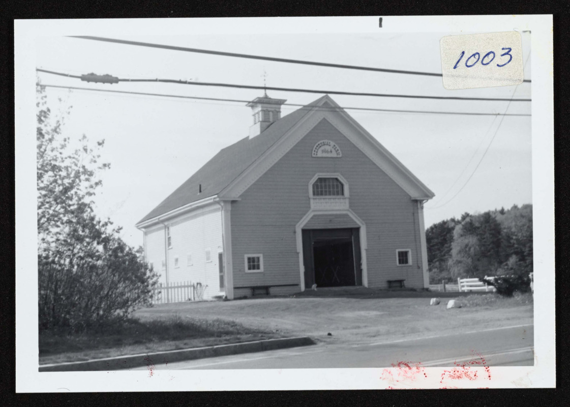 Centennial Barn next to 700 Bay Road, owned by Esther Proctor