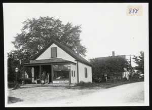 A.E. Peatfield's store at the notherly junction of Highland and Asbury streets, So. Hamilton, Mass.