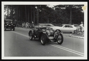 Parade, antique roadster, Ernest W. Holmes, 69 Union St., Lynn, Mass