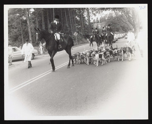 175th Anniversary Parade, Myopia drag hounds