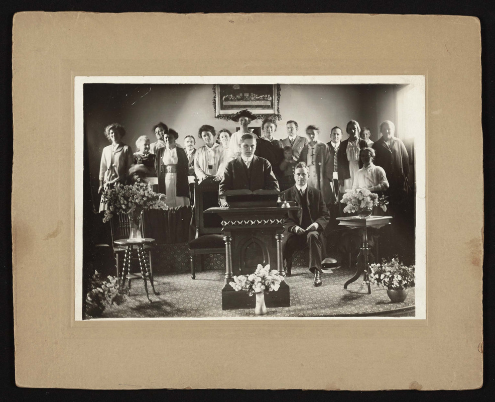 Peoples' Union, 1908, church choir, Rev. Charles Jones, dist. supt. at pulpit