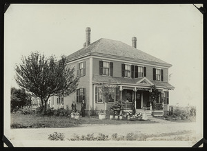 Residence of Rev. Garham, parsonage for United Methodist Church, Railroad Ave., South Hamilton