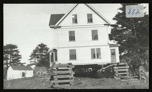 103 Cutler Rd., being moved from Meyer Estate on Rock Maple Ave., 1915