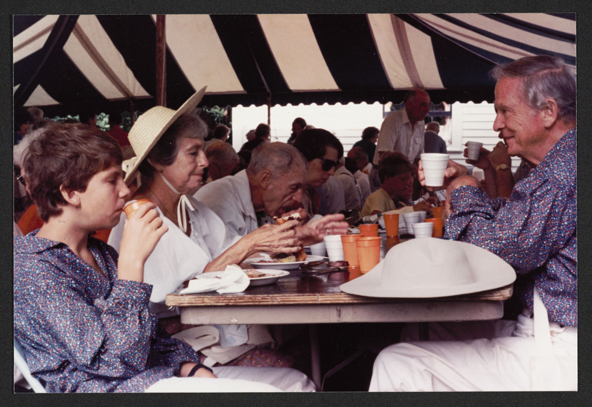 1987 celebration of the reenactment luncheon on Congregational Church lawn
