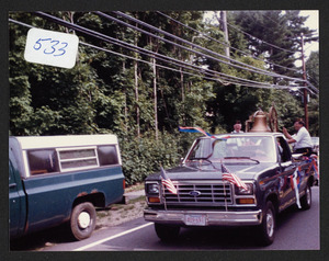 Ohio 1987, Richard Courage of Ipswich and '37 trekker drove camper with supplies for trekkers