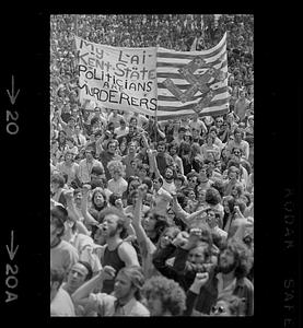 Kent State shootings demonstration: Kent State sympathy banner, State House, Boston Common