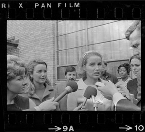 Mrs. Kathryn White (right) and sister Nancy Galvin talk to newsmen after their visit to Mayor Kevin White yesterday at Massachusetts General Hospital