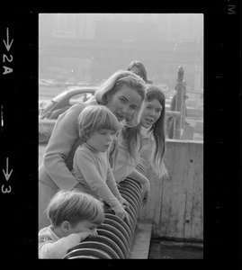 Kathryn White with her children at aquarium