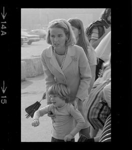 Kathryn White with her children at aquarium