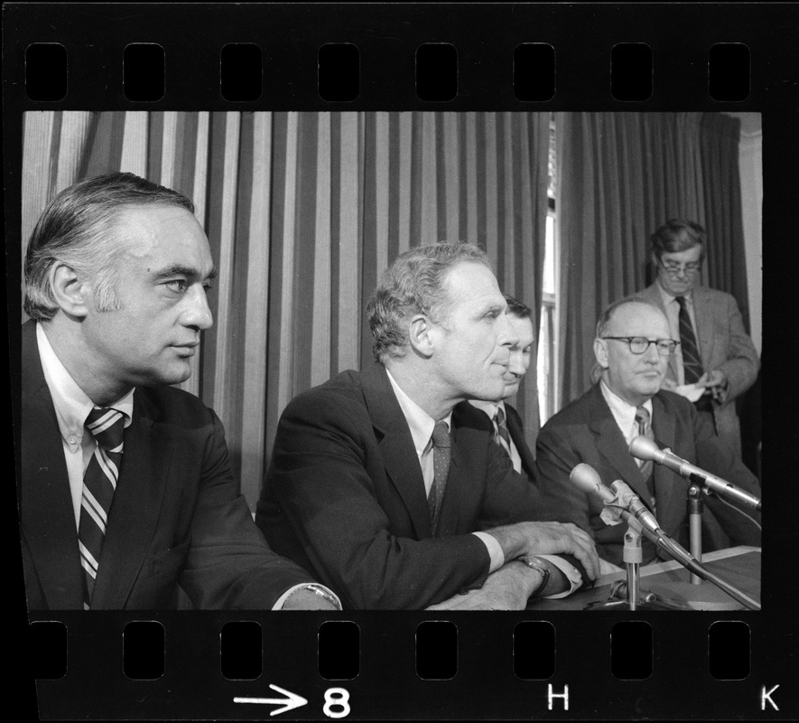 It was a morning-after the fight unity meeting for the four Democratic gubernatorial primary candidates yesterday as (from left) Francis Bellotti, the victor Boston Mayor Kevin White, Kenneth O'Donnell and Maurice Donahue met at the Parker House